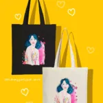 Bolsos en blanco y negro con ilustración de una mujer